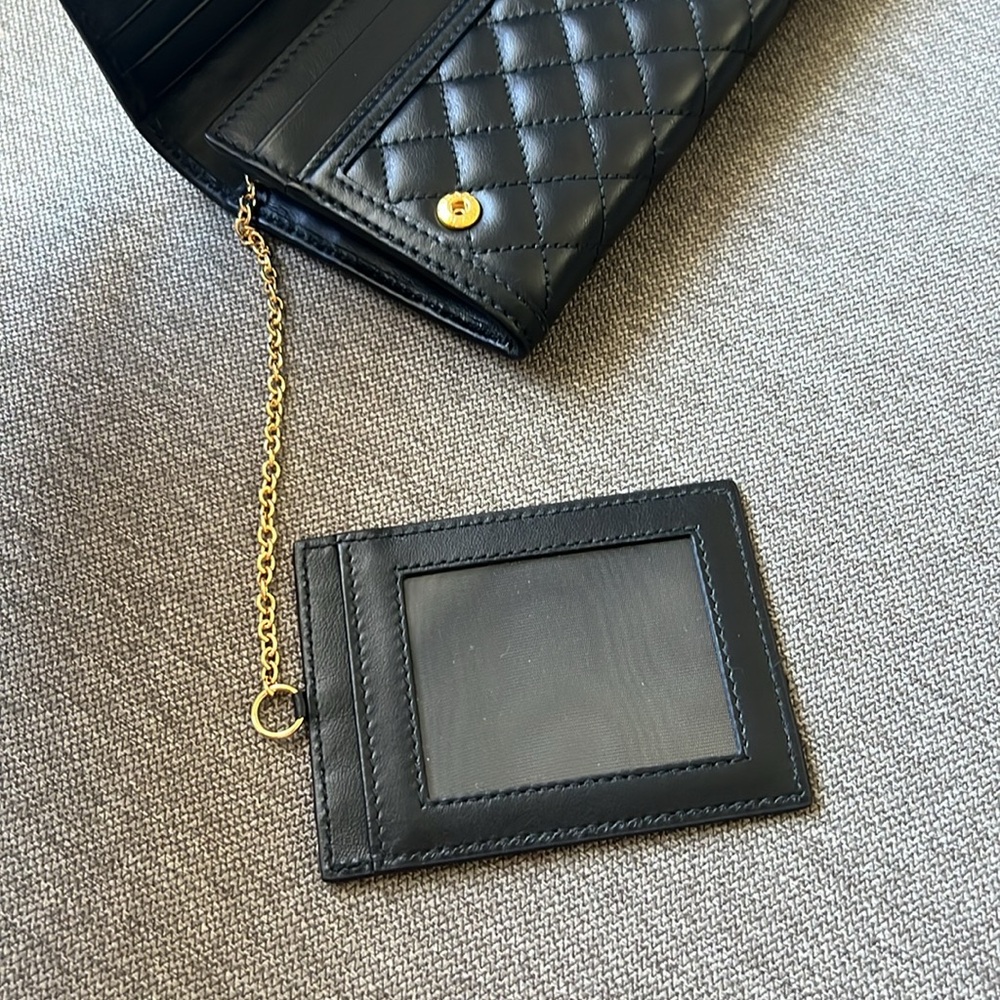 Prada Soft Calf Quilt Wallet-Authentic-EUC - Picture 7 of 14